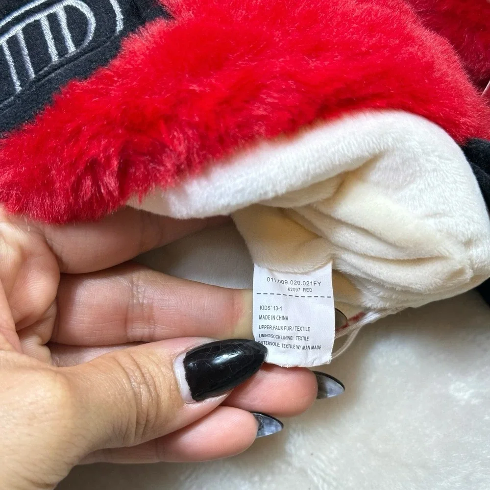 Wondershop Kids 13-1 Red Ski Boot Slippers Faux Fur Plush Christmas Target NWT